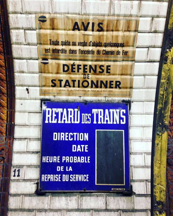 1950s Posters Found During the Renovation of a Subway Station in Paris ...