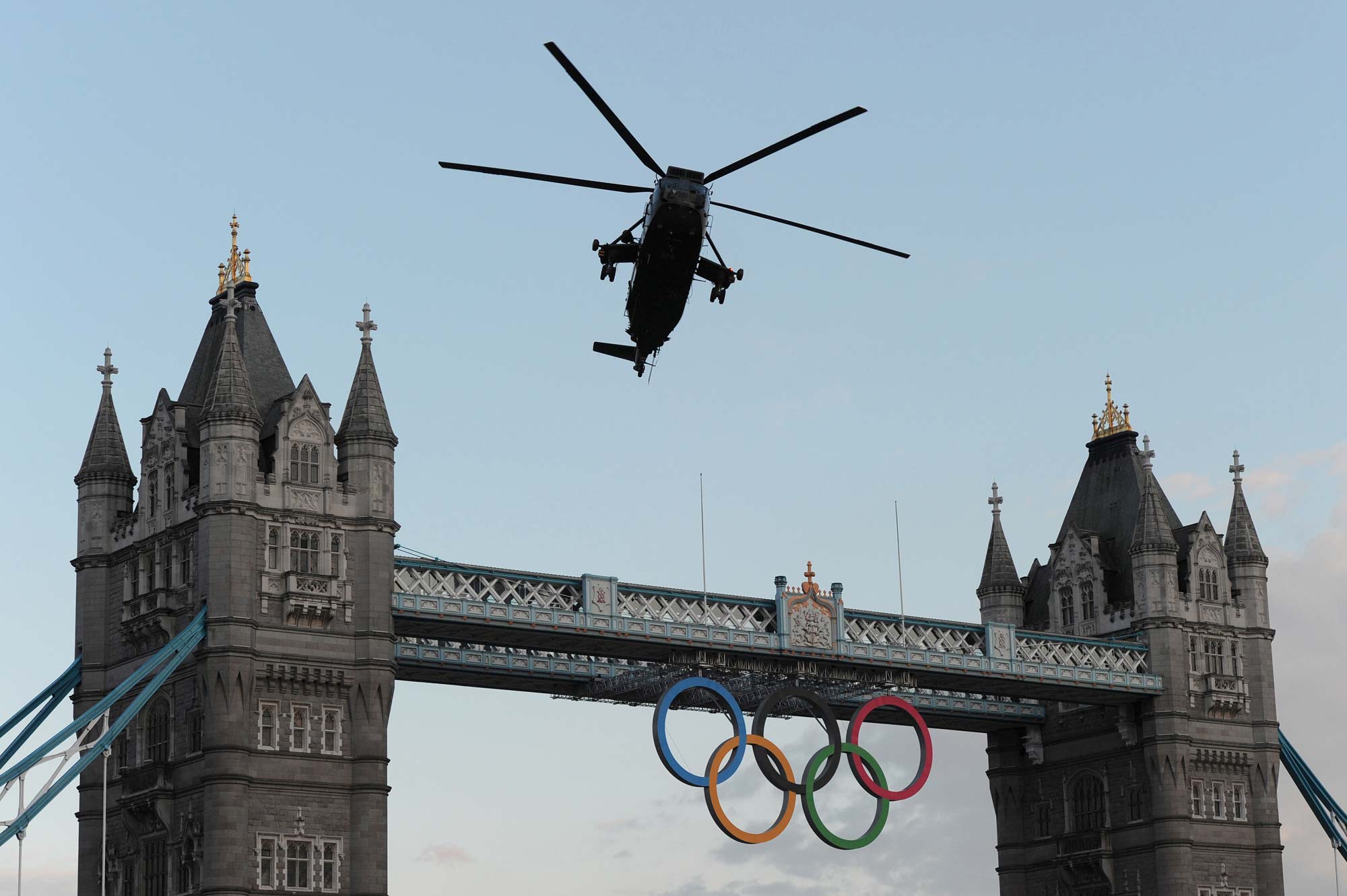 torch_on_helicopter