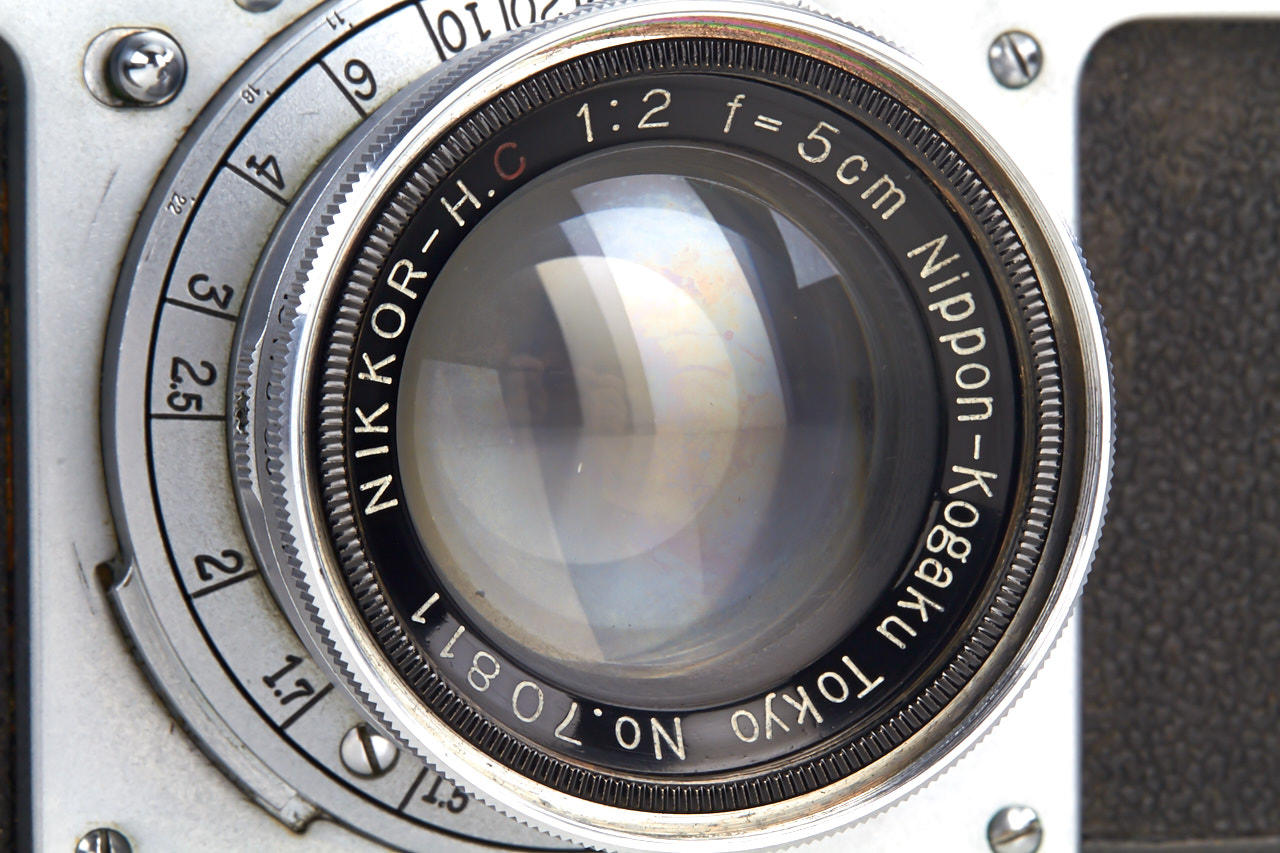nikon-oldest-camera-sold_02