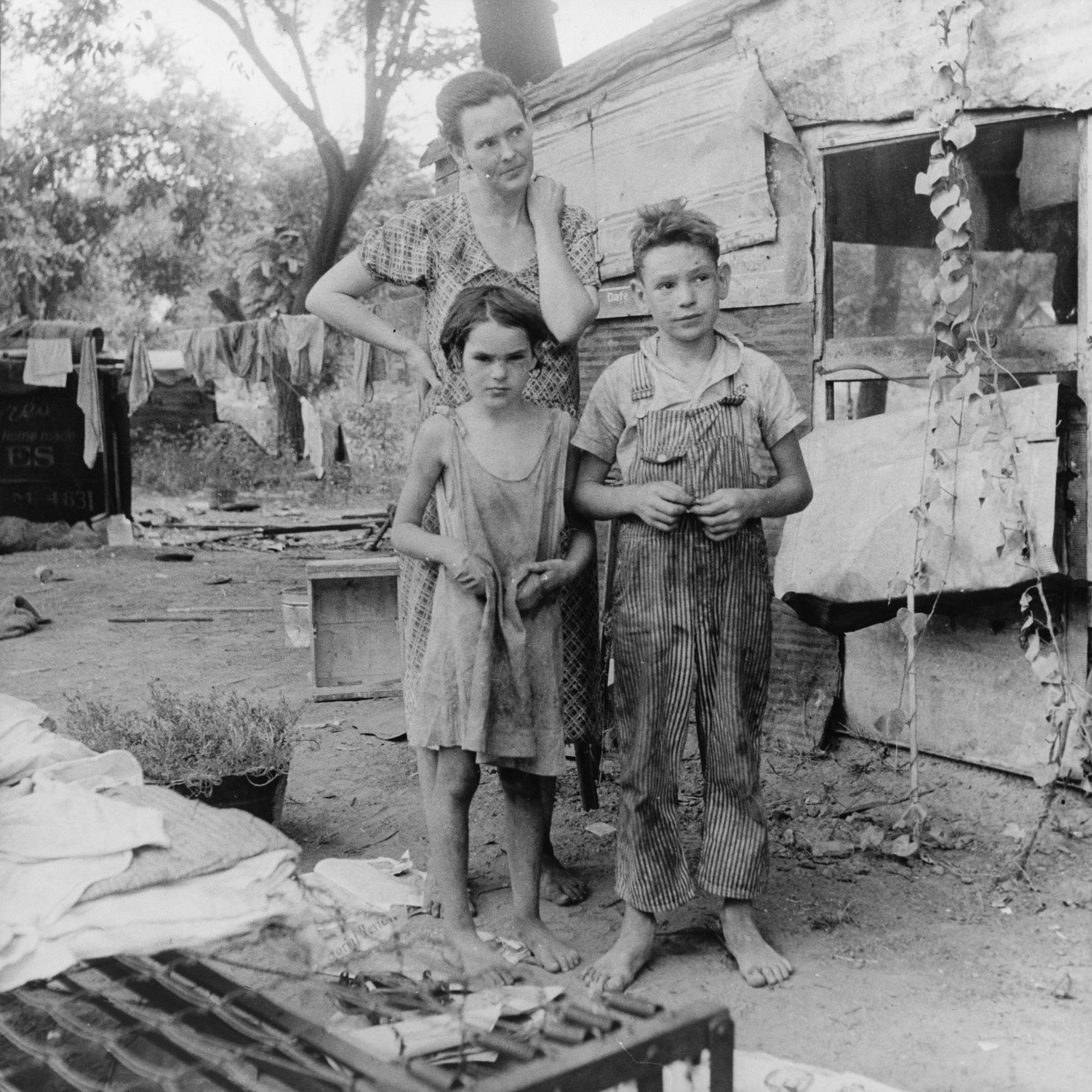 dorothea_lang_Poor_mother_and_children,_Oklahoma,_1936_by_Dorothea_Lange