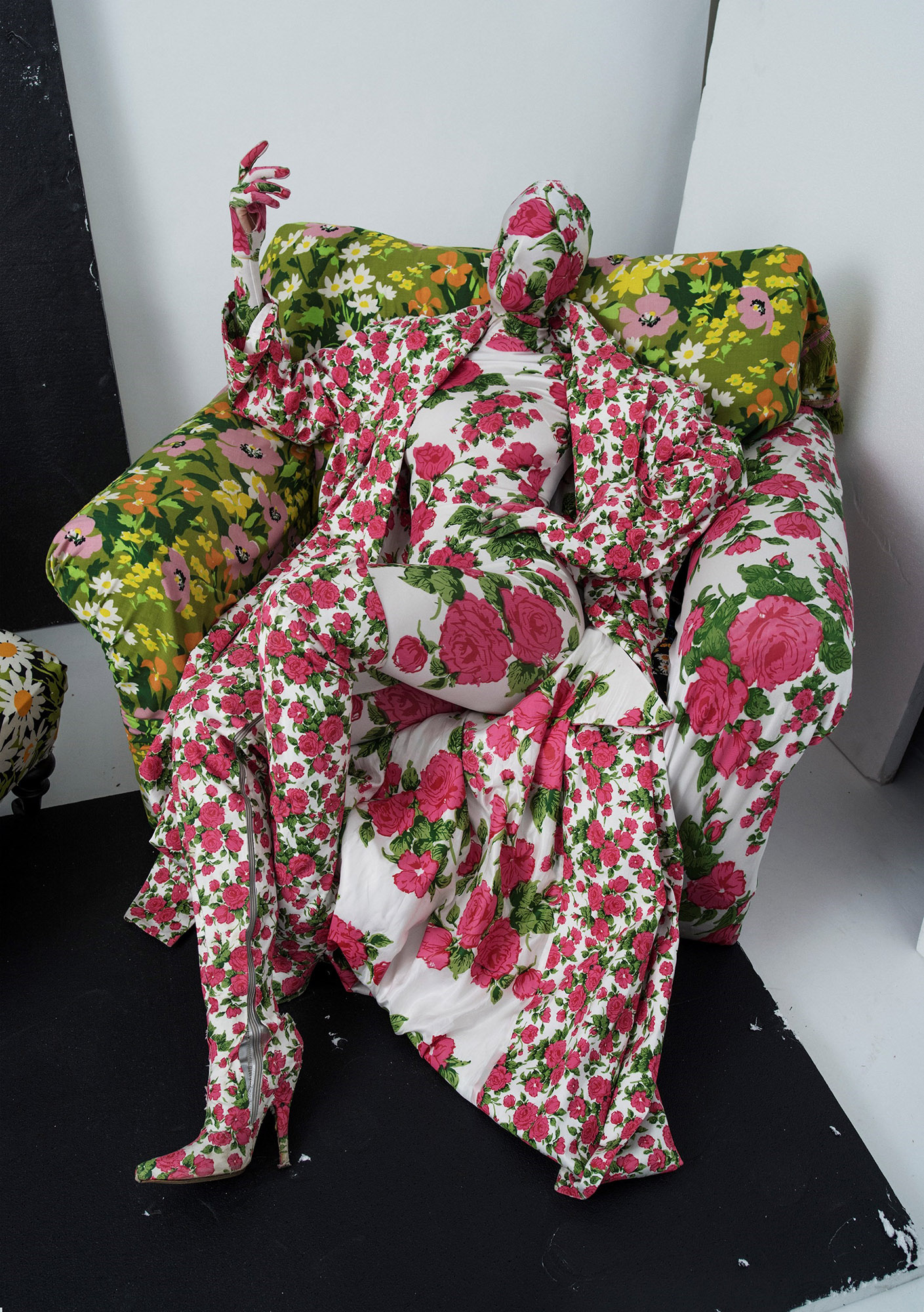 Richard Quinn, floral chair and living mannequin, London, 2016 © Tim Walker Studio, Courtesy Michael Hoppen Gallery