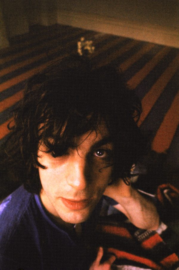 Syd-Barrett-Wetherby-Mansions-EarlsCourt-1969-cMickRock-copy-2-600x904