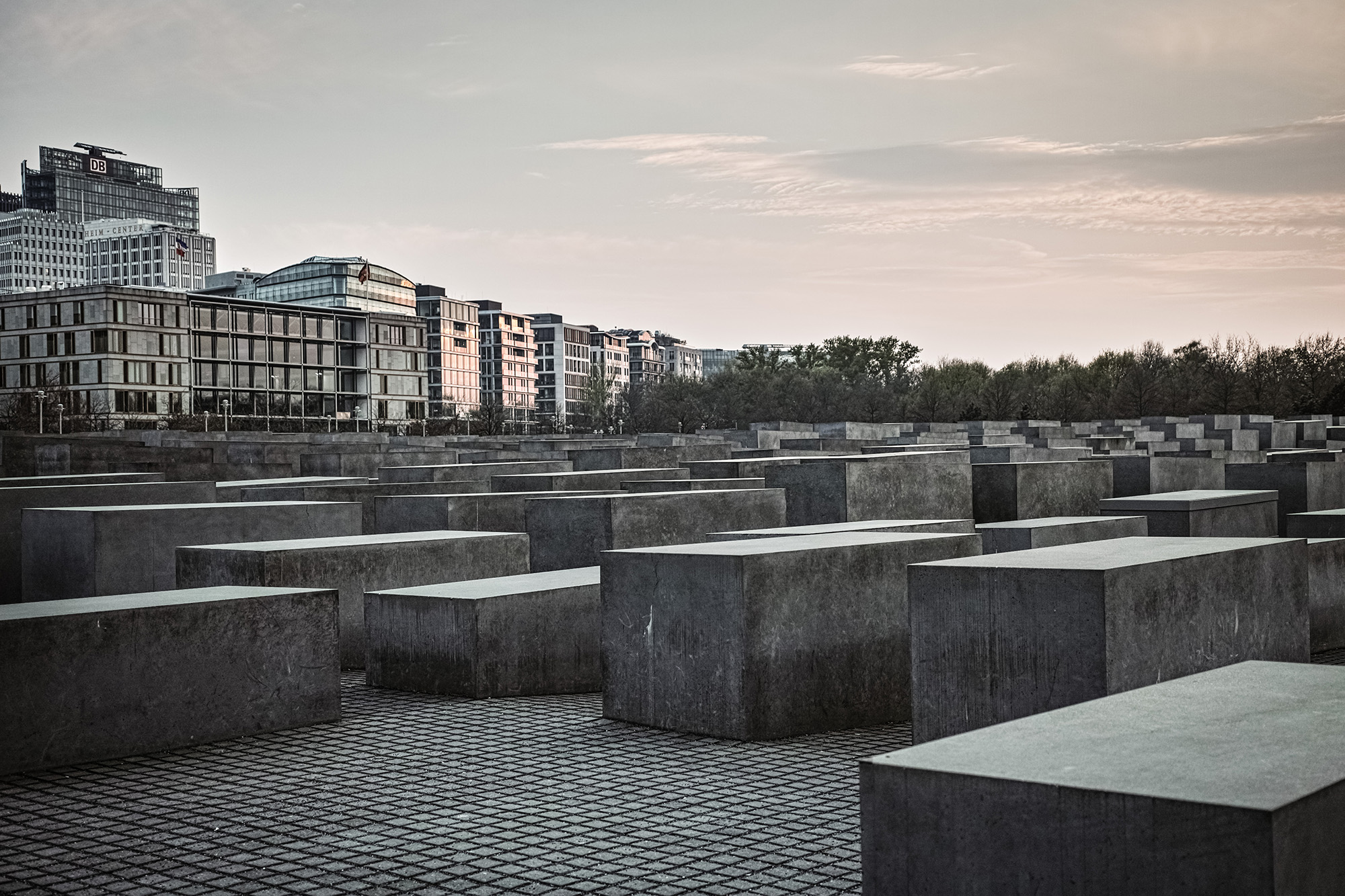 Мемориал убитым евреям Европы в Берлине Эйзенман
