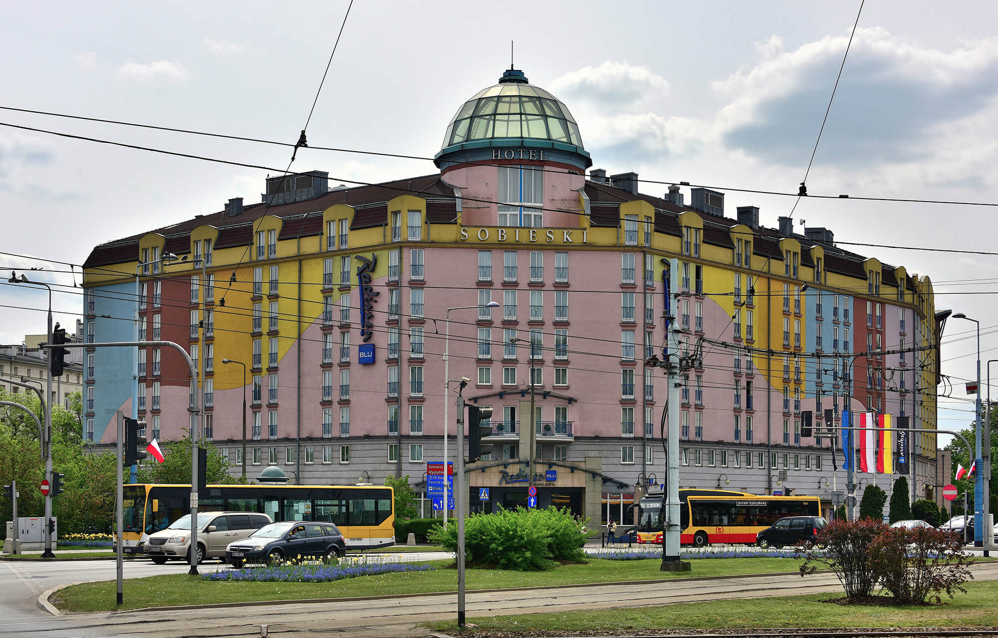 Radisson_Blu_Sobieski_Hotel_plac_Zawiszy_2019