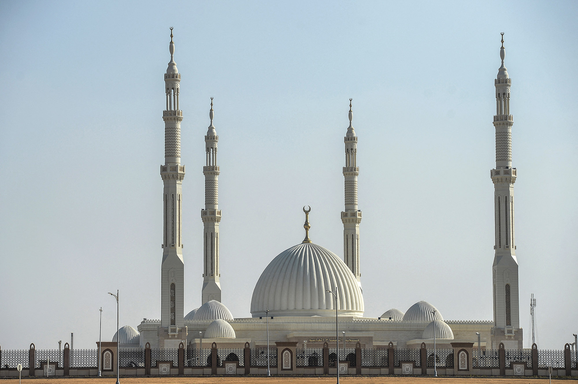 Новая административная столица Египта мечеть Аль-Фаттах Аль-Алим
