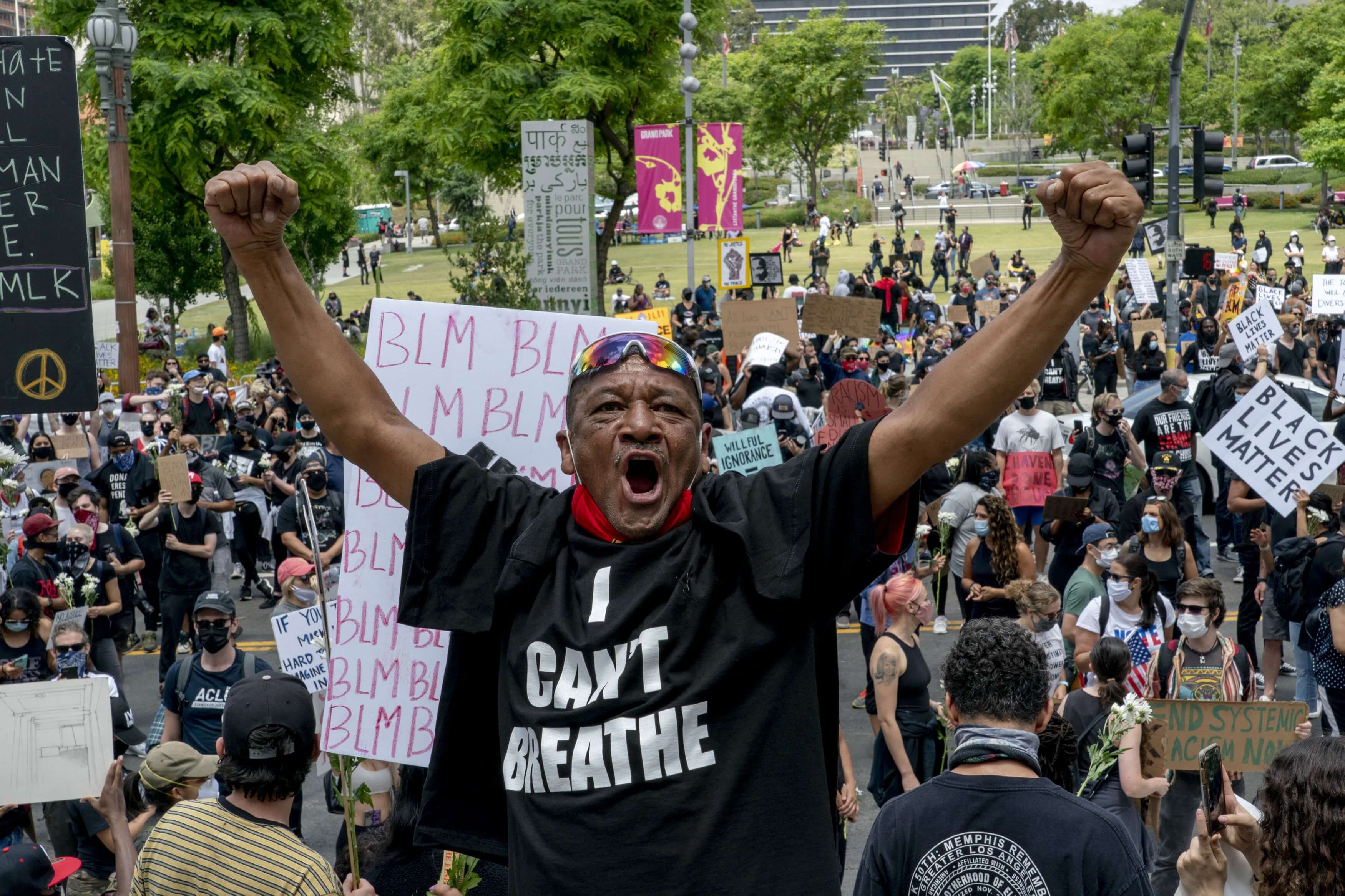 Мітинг через смерть Джорджа Флойда під час арешту, Каліфорнія, 2020 рік. Фото: Kyle Grillot / AFP